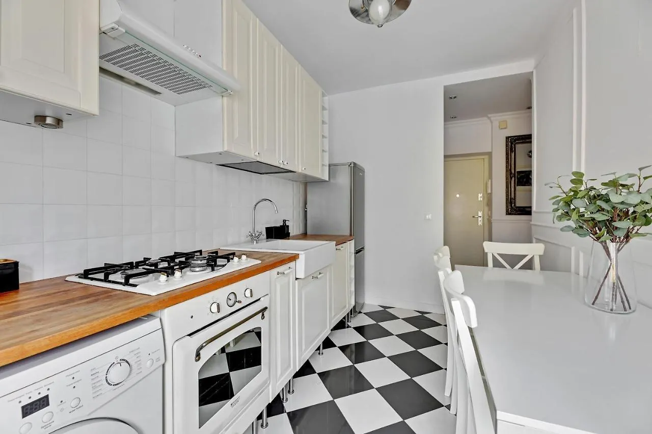 Dlugi Targ Street, Main Old Town & Riverside By Downtown Apartments Gdansk