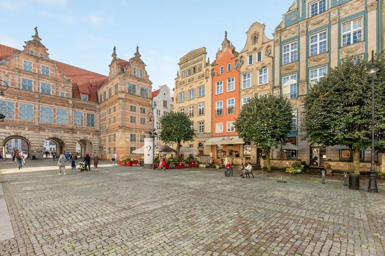 Dlugi Targ Street, Main Old Town & Riverside By Downtown Apartments Gdansk